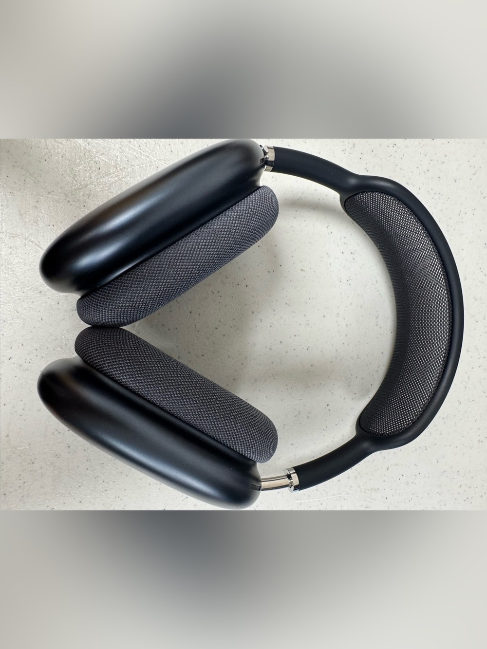 Apple AirPods Max Over-Ear Headphones - Dark Gray